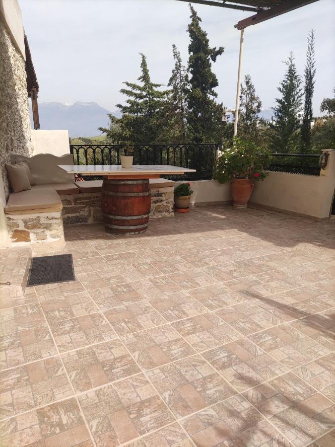 Eirini'S Traditional House Listaros ภายนอก รูปภาพ