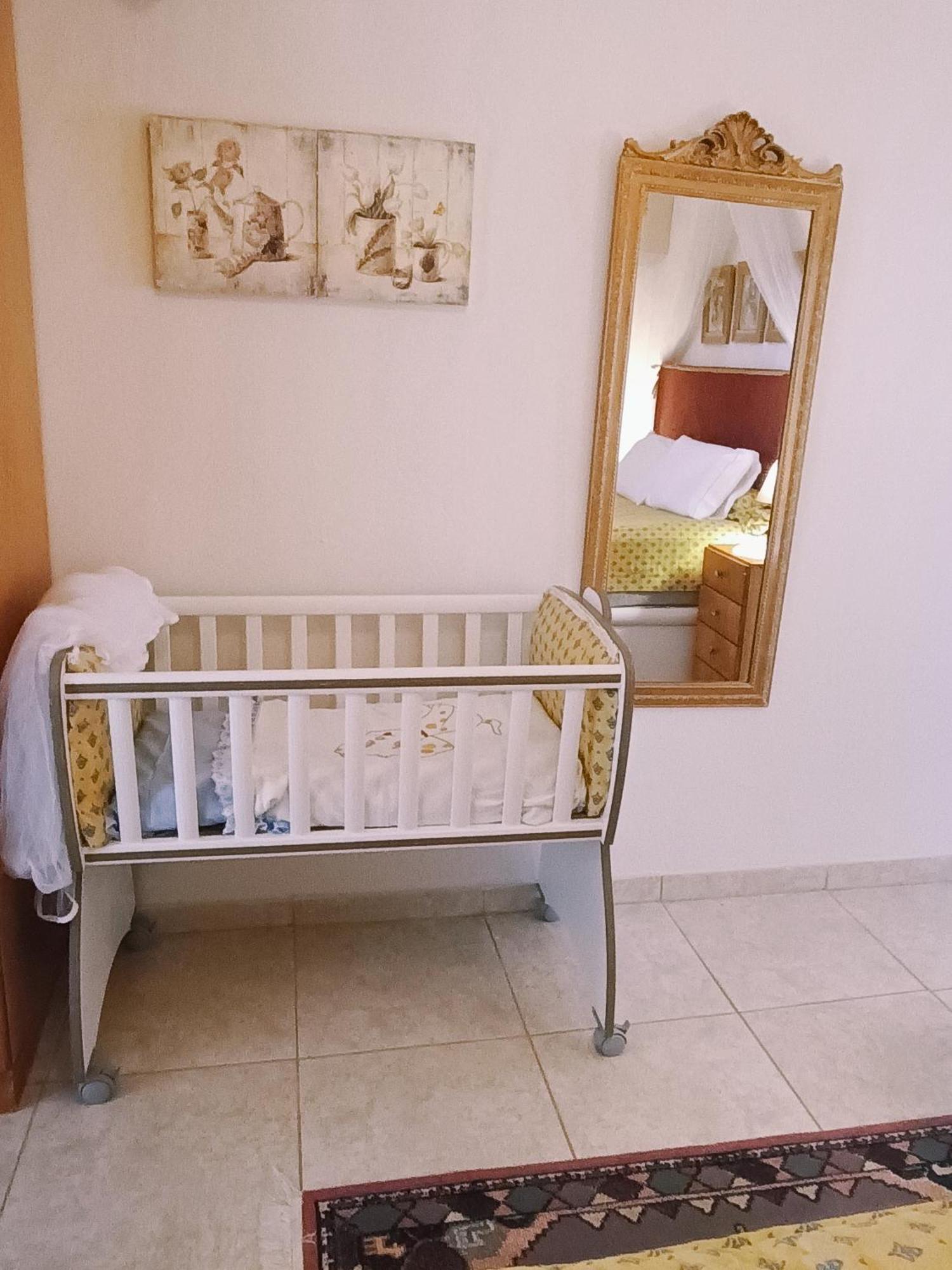 Eirini'S Traditional House Listaros ภายนอก รูปภาพ