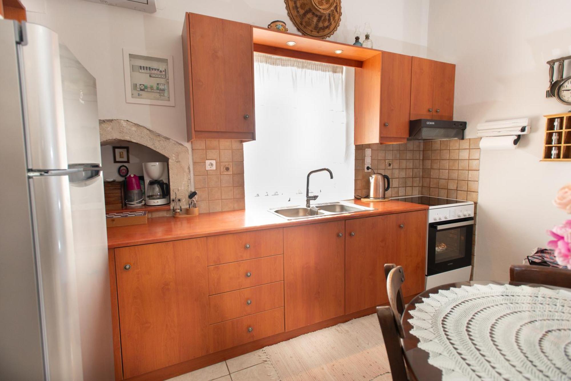 Eirini'S Traditional House Listaros ภายนอก รูปภาพ