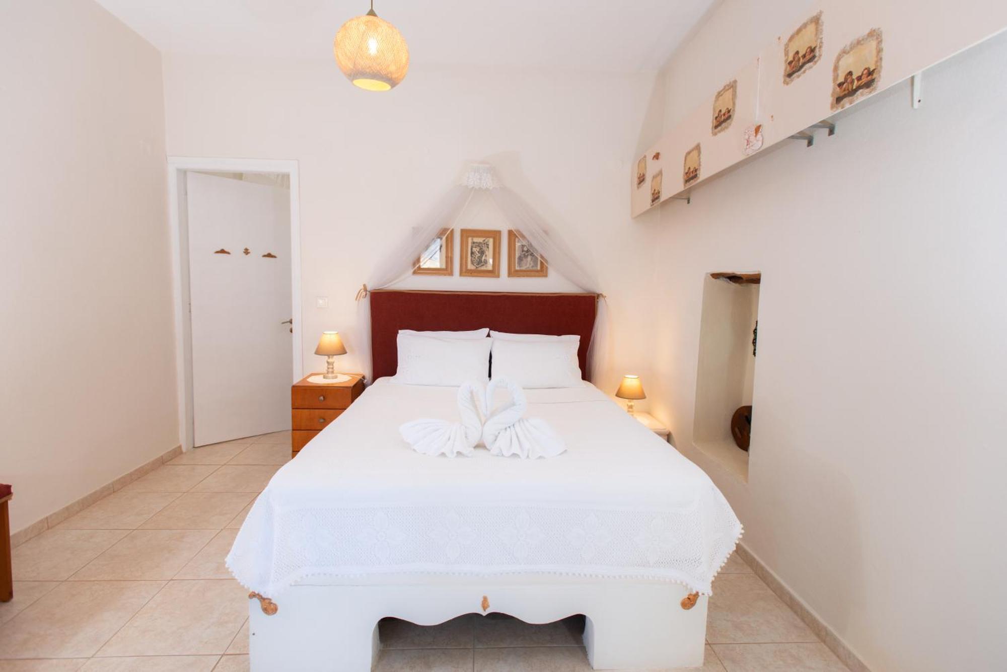 Eirini'S Traditional House Listaros ภายนอก รูปภาพ
